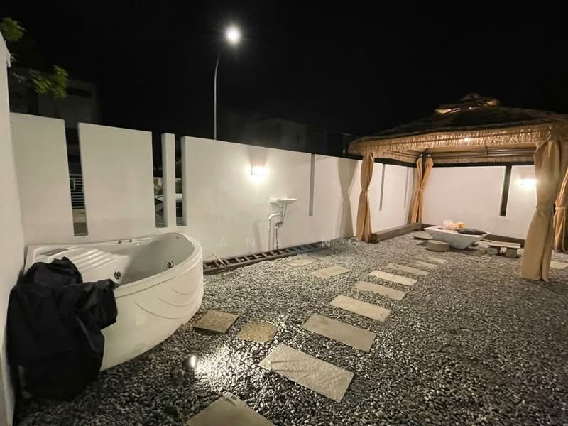 Semi-Detached House for Rent in Setia Tropika (Johor Bahru) - Nana Ng - Exterior - PropertyGuru.com.my