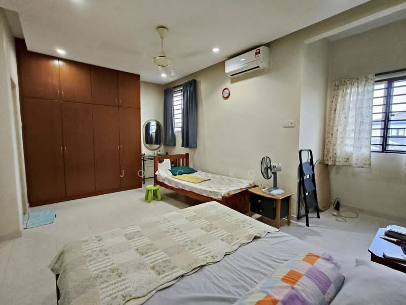 1.5-storey Terraced House for Sale in Usj 3 (Subang Jaya) - Joyce Kok - Bedroom - PropertyGuru.com.my