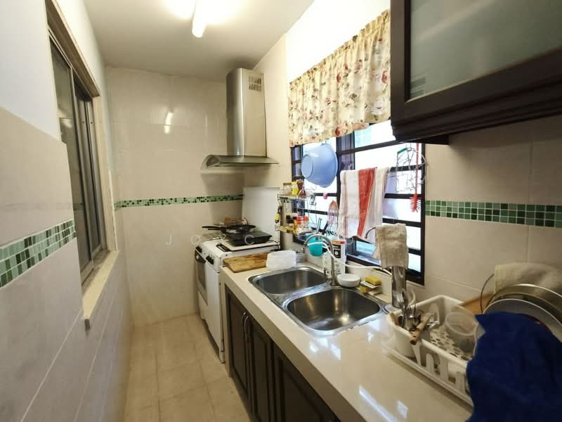 1.5-storey Terraced House for Sale in Usj 3 (Subang Jaya) - Joyce Kok - Kitchen - PropertyGuru.com.my