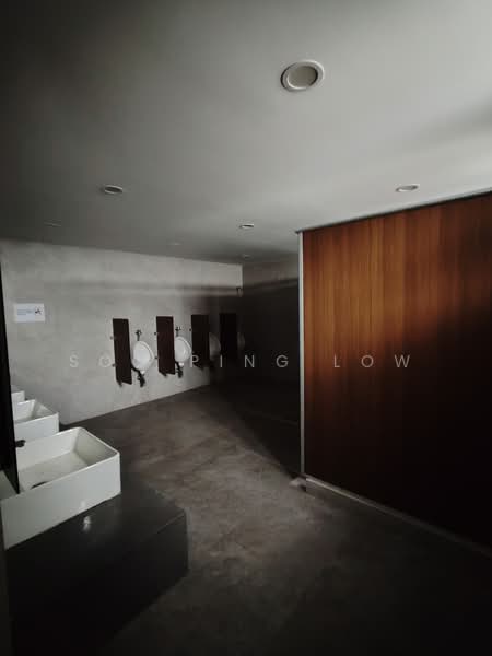 Kilang untuk Dijual di Balakong (Selangor) - Soo Ping Low - Bathroom - PropertyGuru.com.my