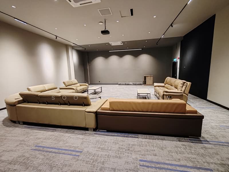 Kilang untuk Dijual di Balakong (Selangor) - Soo Ping Low - Living Room - PropertyGuru.com.my