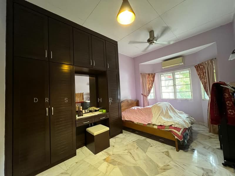 1-storey Terraced House for Rent in Bandar Puncak Alam (Puncak Alam) - Dr Shahril Nizam - Bedroom - PropertyGuru.com.my