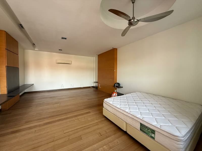 Bungalow for Rent in Petaling Jaya (Selangor) - Angel Lim - Bedroom - PropertyGuru.com.my