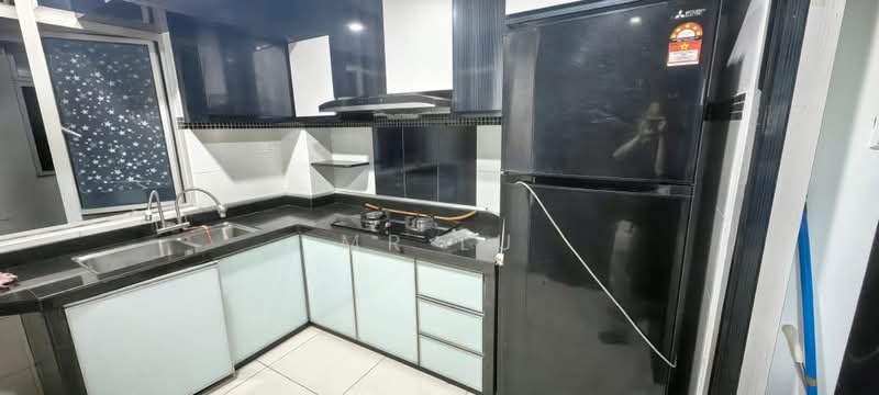 Servis Apartment untuk Disewa di D'Ambience Residences (Pangsapuri Ikatan Flora) - Mr Lu - Kitchen - PropertyGuru.com.my