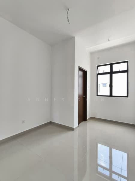 2-storey Terraced House for Sale in Kampung Dato Onn (Johor Bahru) - Agnes Chin - Interior - PropertyGuru.com.my