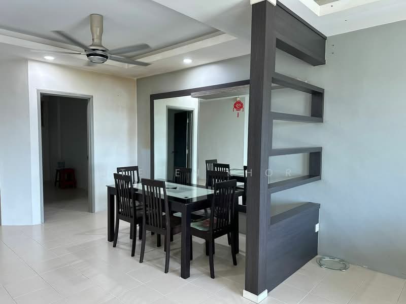 Condominium for Sale at Cassia Resort Condominium - Steven Khor - Dining Room - PropertyGuru.com.my