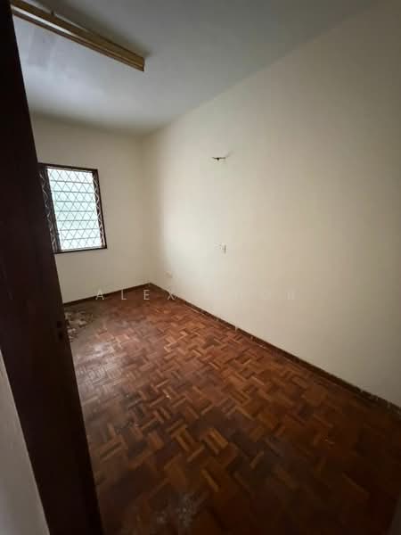 Rumah Flat untuk Dijual di Mahsuri Flat - Alex Thor - Interior - PropertyGuru.com.my