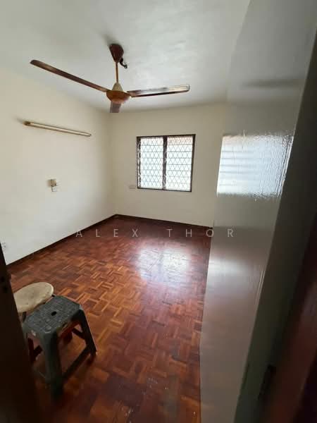 Rumah Flat untuk Dijual di Mahsuri Flat - Alex Thor - Interior - PropertyGuru.com.my
