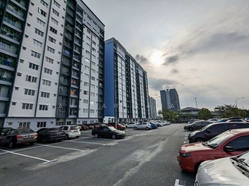 Pangsapuri untuk Dijual di D'Kristal Apartment (Pangsapuri D'Kristal) - Najibah Sahari - Exterior - PropertyGuru.com.my