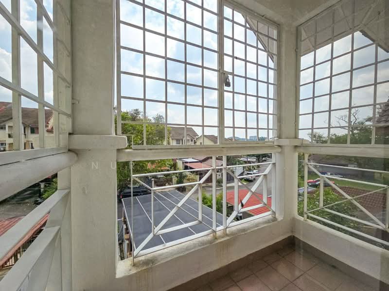 Townhouse for Sale in Kajang Perdana (Kajang) - Nurashekin . - Balcony - PropertyGuru.com.my