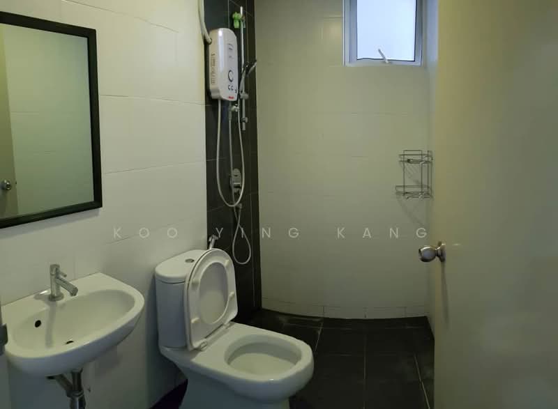 Service Residence for Rent at Pacific Place - Koo Ying Kang - Bathroom - PropertyGuru.com.my