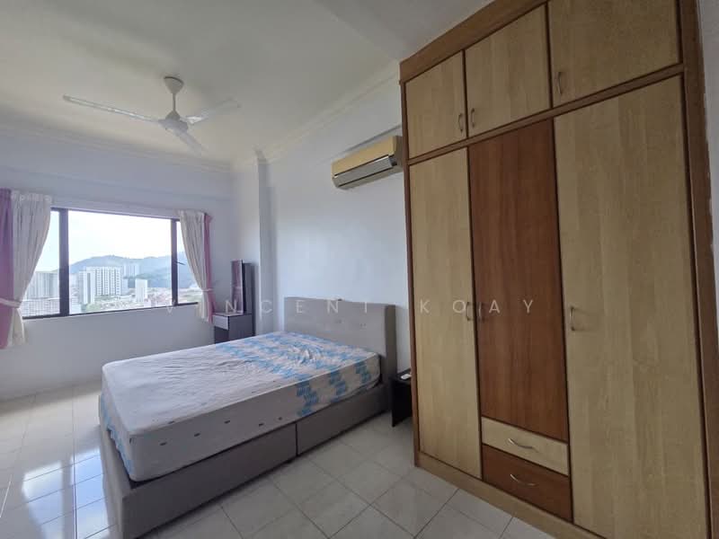 Pangsapuri untuk Dijual di Parkview Towers - Vincent Koay - Bedroom - PropertyGuru.com.my