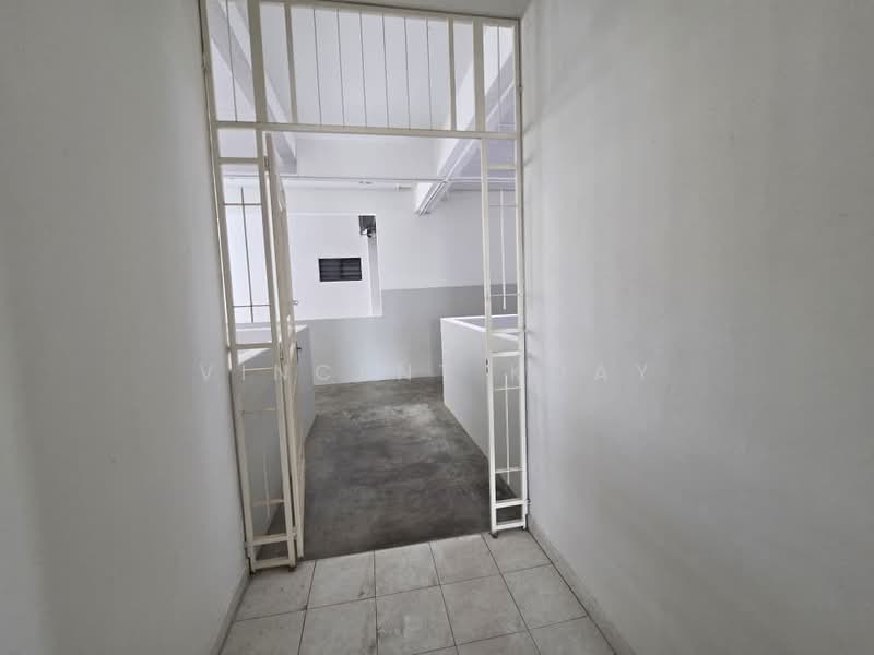 Pangsapuri untuk Dijual di Parkview Towers - Vincent Koay - Entrance - PropertyGuru.com.my