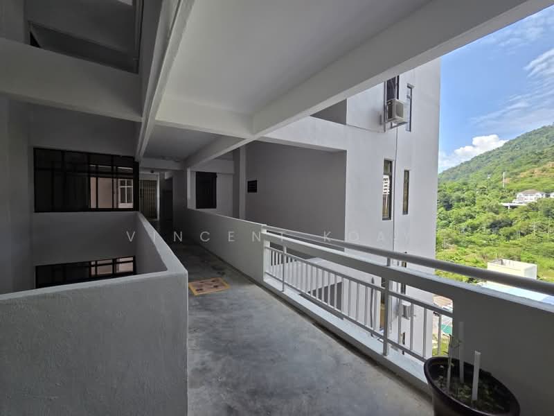 Pangsapuri untuk Dijual di Parkview Towers - Vincent Koay - Exterior - PropertyGuru.com.my