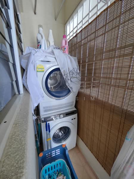 Condominium for Rent at Gurney Park Condominium - Ryan Sim - Balcony - PropertyGuru.com.my