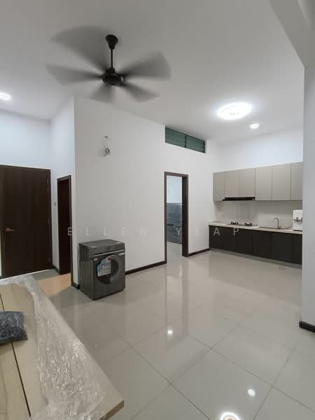 Rumah Teres 2.5 Tingkat untuk Disewa di Skudai (Johor) - Ellen Yeap - Kitchen - PropertyGuru.com.my