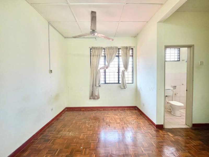 1.5-storey Terraced House for Sale in Kajang (Selangor) - Fauran Nawawi - PropertyGuru.com.my