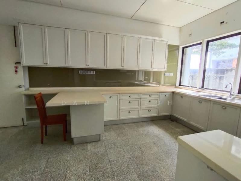 Bungalow for Rent in Seri Tanjung Pinang (Tanjung Tokong) - Daniel Teoh - Kitchen - PropertyGuru.com.my