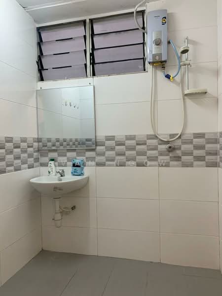 Condominium for Sale at Kelana Puteri - Ivan Ngow - Bathroom - PropertyGuru.com.my