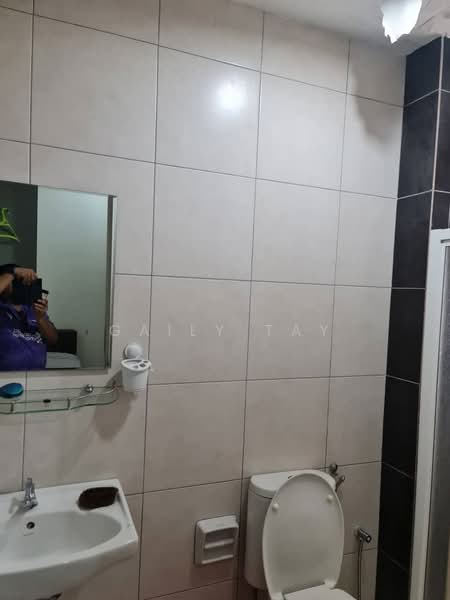 Service Residence for Sale at D'Pulze Cyberjaya - Gaily Tay - Bathroom - PropertyGuru.com.my