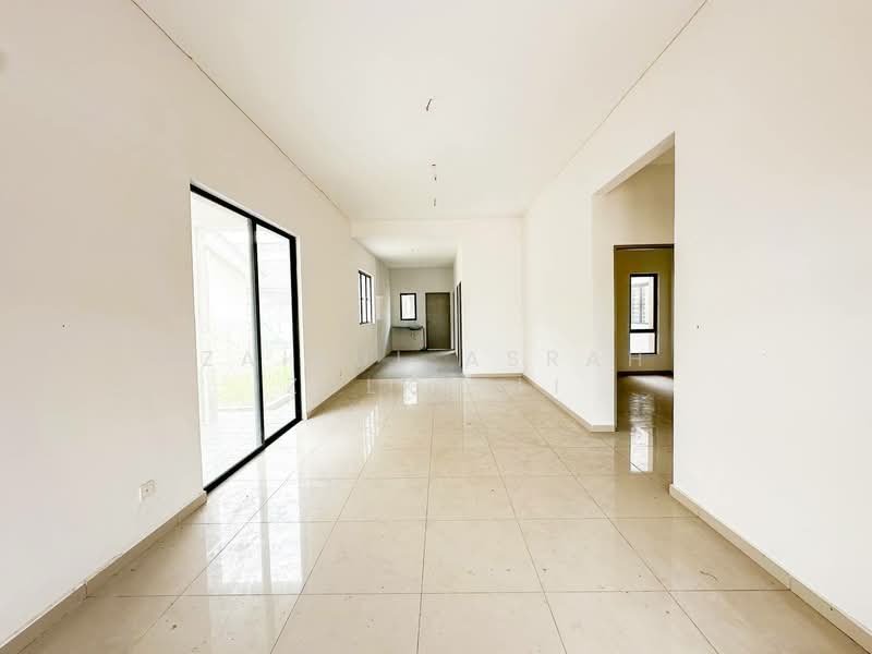1-storey Terraced House for Sale in Banting (Selangor) - Zairul Asrah Zulkefli - Living Room - PropertyGuru.com.my