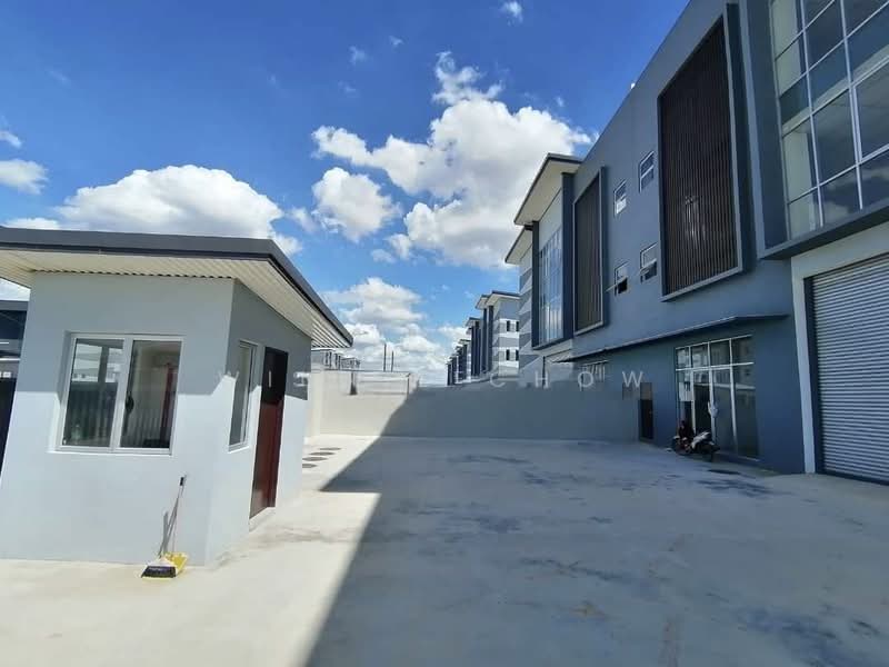 Semi-D Factory for Sale in Telok Panglima Garang (Selangor) - Winnie Chow - PropertyGuru.com.my