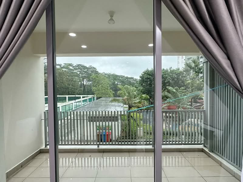Apartment for Sale at Molek Pine 3 - Agnes Chin - Balcony - PropertyGuru.com.my
