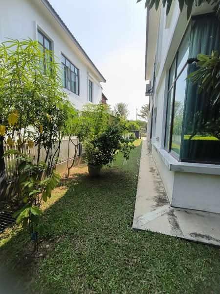 Rumah Berkembar untuk Dijual di Cyberjaya (Selangor) - Nafis Hashim - Exterior - PropertyGuru.com.my