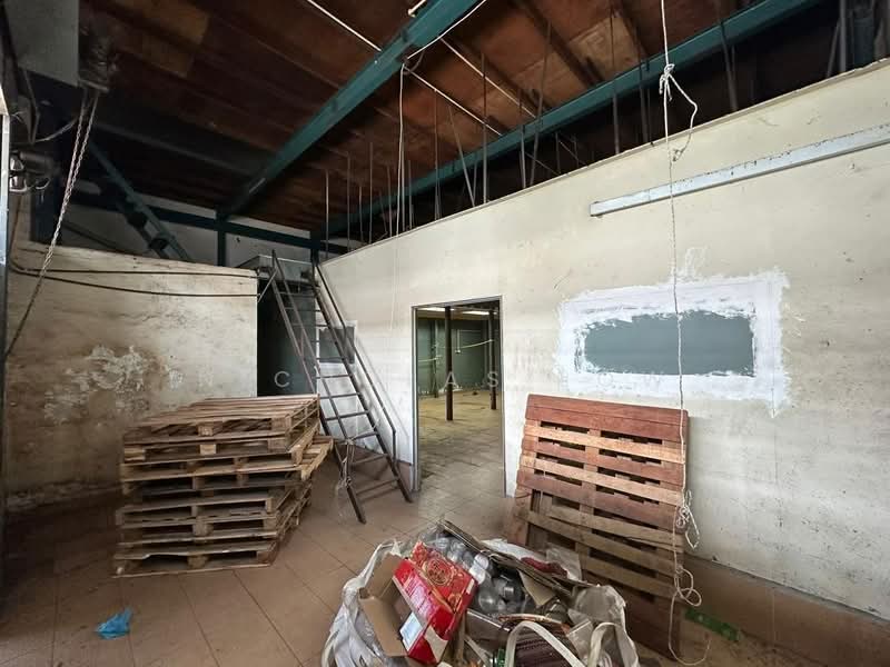 Factory for Rent in Taman Putri Kulai (Kulai) - Nicholas Low - Interior - PropertyGuru.com.my
