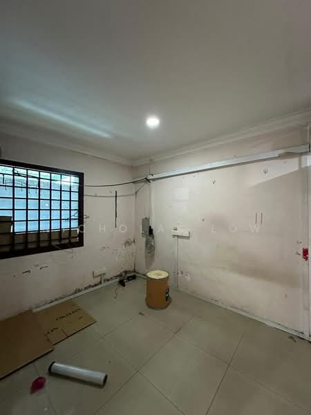 Factory for Rent in Taman Putri Kulai (Kulai) - Nicholas Low - Interior - PropertyGuru.com.my