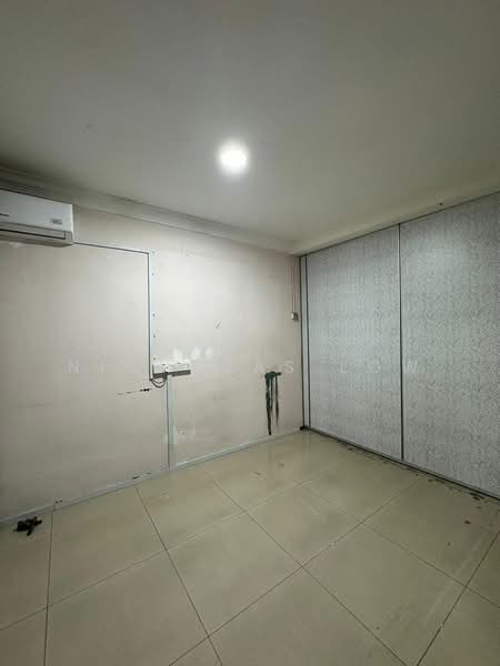 Factory for Rent in Taman Putri Kulai (Kulai) - Nicholas Low - Interior - PropertyGuru.com.my