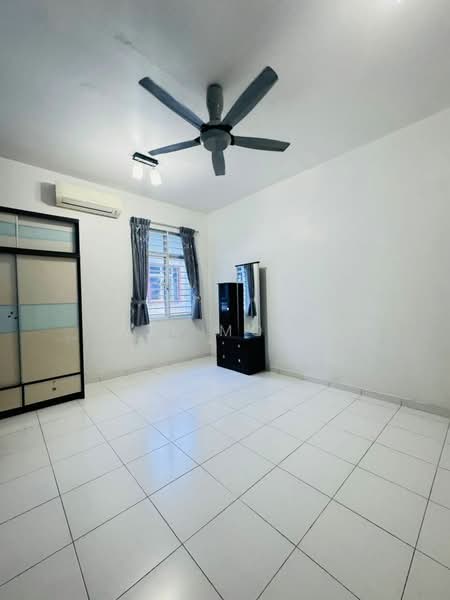 2-storey Terraced House for Sale in Taman Setia Indah (Tebrau) - Wil Mong - Bedroom - PropertyGuru.com.my