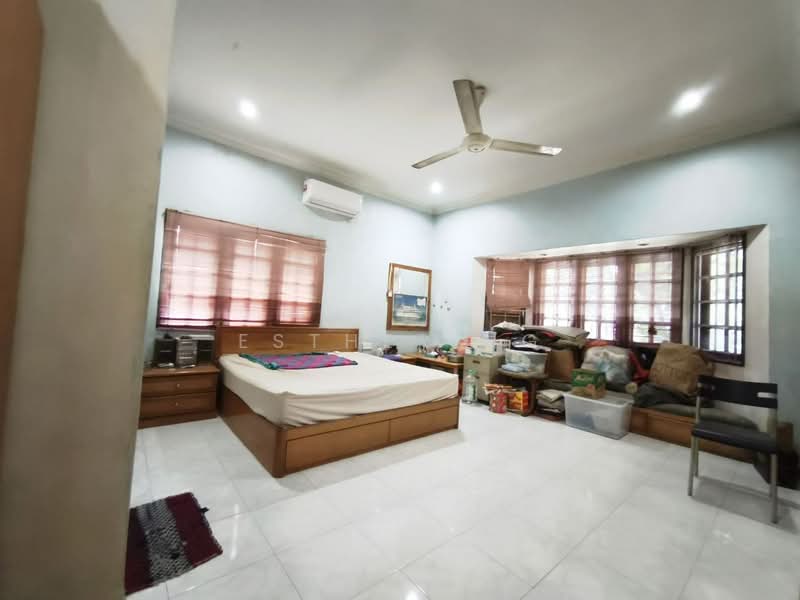 Rumah Banglo untuk Dijual di Taman Chi Liung (Klang) - Esther Ng - Bedroom - PropertyGuru.com.my