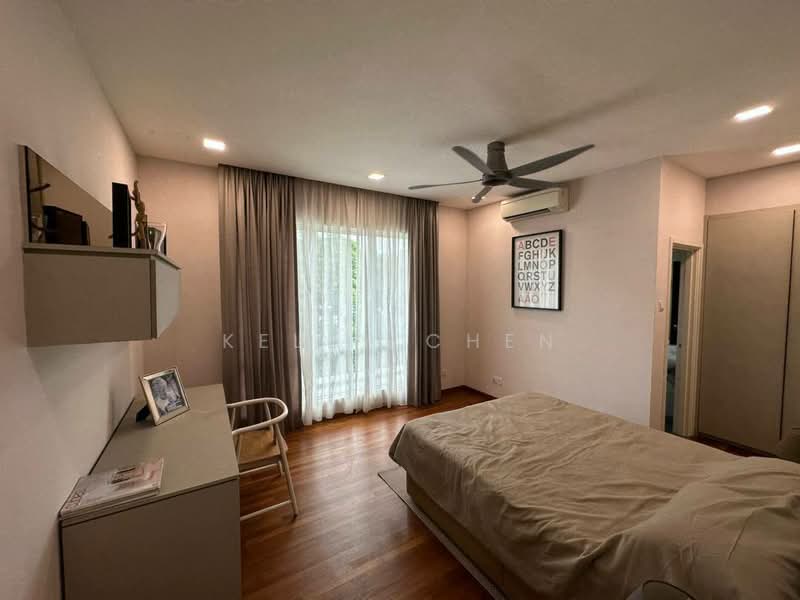 Bungalow for Rent in Senibong (Permas Jaya) - Kelly Chen - Bedroom - PropertyGuru.com.my