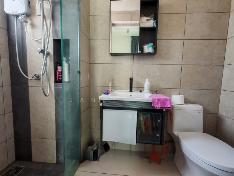 Service Residence for Sale at Plaza @ Kelana Jaya - Janet Tan - Bathroom - PropertyGuru.com.my