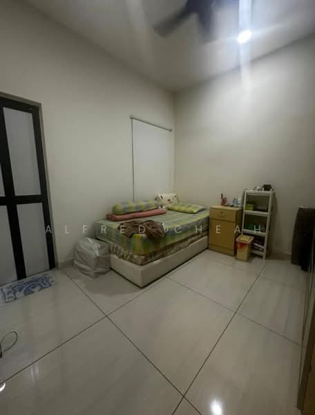 Rumah Teres 2 Tingkat untuk Dijual di Laman Glenmarie (Shah Alam) - Alfred Cheah - Bedroom - PropertyGuru.com.my