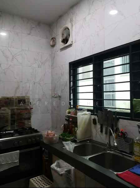 Rumah Teres 2 Tingkat untuk Dijual di Laman Glenmarie (Shah Alam) - Alfred Cheah - Kitchen - PropertyGuru.com.my