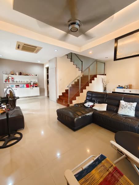 Semi-Detached House for Sale in Taman Pelangi Indah (Ulu Tiram) - June Tan - PropertyGuru.com.my