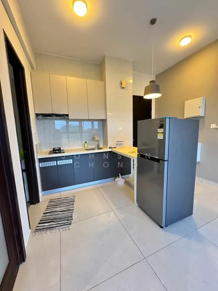 Condominium for Sale at Bay Point @ Country Garden Danga Bay - Johnson Chong - Kitchen - PropertyGuru.com.my