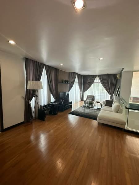 Semi-Detached House for Sale in Straits View (Johor Bahru) - Kelly Chen - Living Room - PropertyGuru.com.my