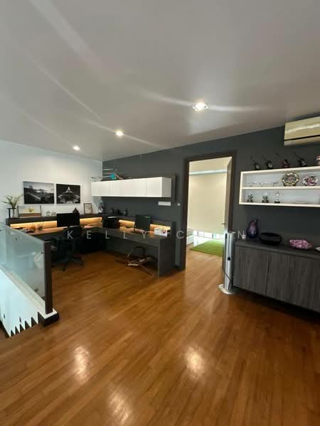 Semi-Detached House for Sale in Straits View (Johor Bahru) - Kelly Chen - Study - PropertyGuru.com.my