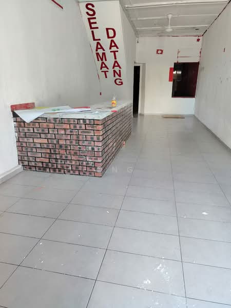 Shop for Rent in Air Hitam (Ayer Itam) - Leong . - Interior - PropertyGuru.com.my