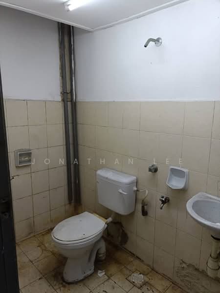 Retail Space for Rent in Pulai (Johor) - Jonathan Lee - PropertyGuru.com.my