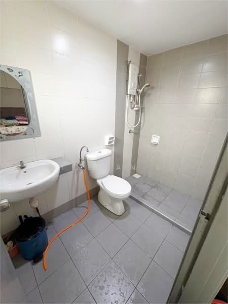 Terraced House for Sale in Bangi (Selangor) - Ridzuan Lu - Bathroom - PropertyGuru.com.my