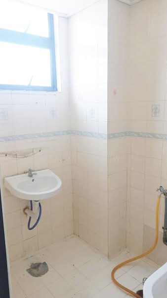 Condominium for Rent at Mutiara Villa - Max Low - Bathroom - PropertyGuru.com.my