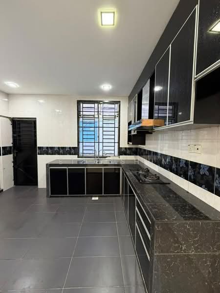 2-storey Terraced House for Sale in Taman Nusa Bestari (Iskandar Puteri (Nusajaya)) - Keith Shum - Kitchen - PropertyGuru.com.my