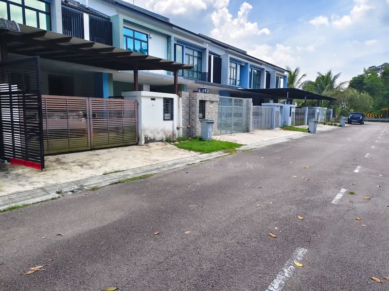 Rumah Teres 2 Tingkat untuk Dijual di Taman Bukit Tiram (Ulu Tiram) - June Tan - PropertyGuru.com.my