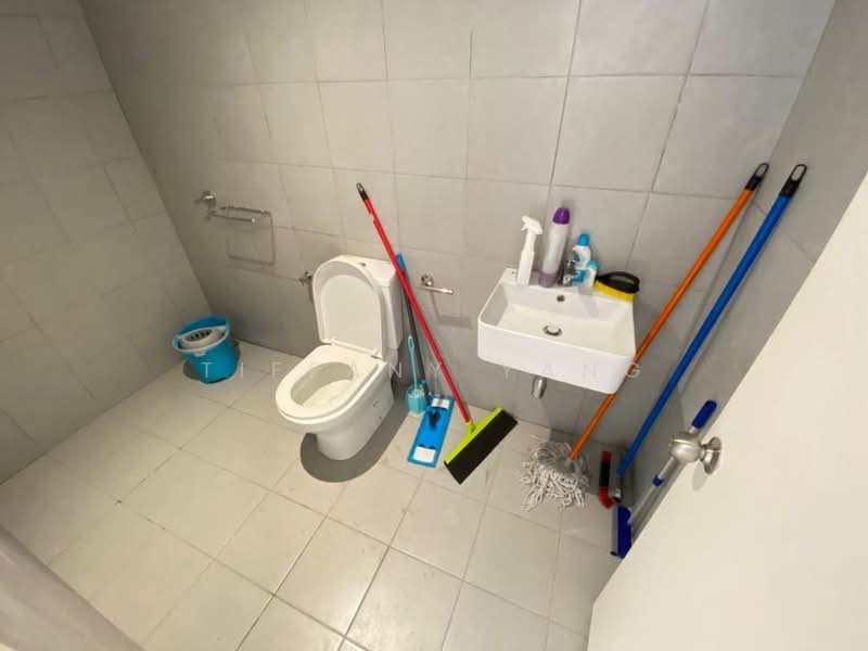 2-storey Terraced House for Sale in Bandar Country Homes (Rawang) - Tiffany Yang - Bathroom - PropertyGuru.com.my