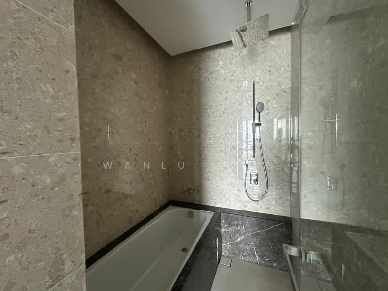 Service Residence for Sale at Pavilion Damansara Heights - Wanlu Sang - Bathroom - PropertyGuru.com.my