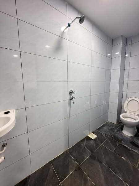 2-storey Terraced House for Sale in Taman Damai Jaya (Skudai) - Kelly Chen - Bathroom - PropertyGuru.com.my